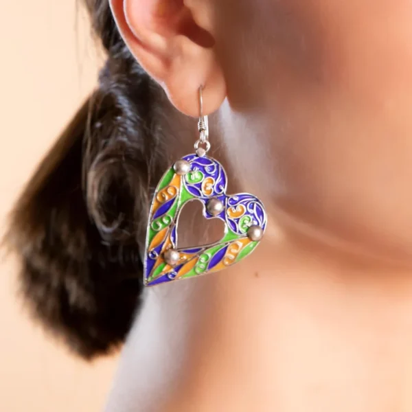 The Heart Tazoughert Silver Earrings – Jouhra