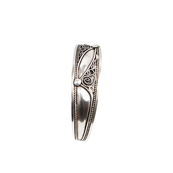 Elegance Tazoughert Silver Bracelet – Jouhra - Image 3