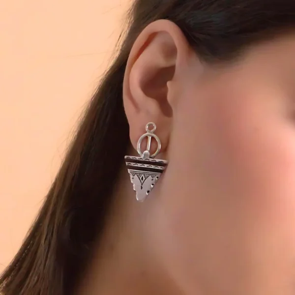 Strength Tazoughert Silver Earrings – Jouhra