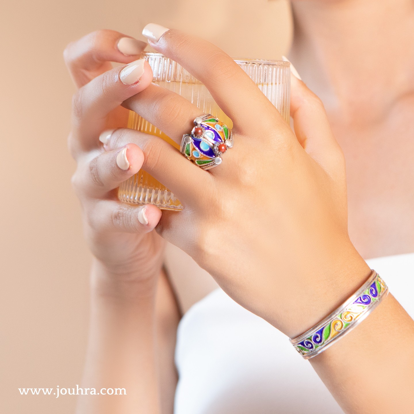jouhra_official__2024-10-05T174408.000Z